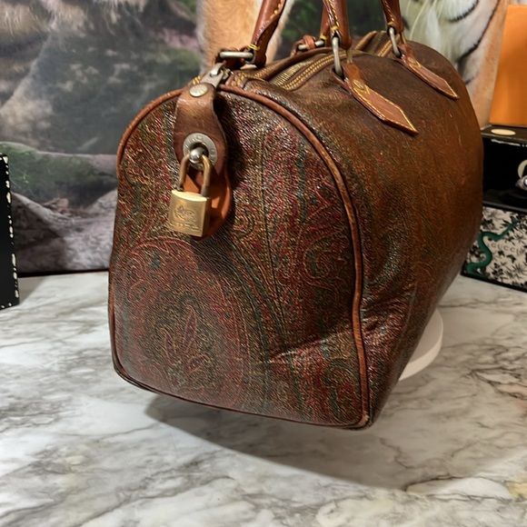 ETRO SPEEDY TRAVEL BAG IN GUC WITH LOCK AND KEY - Picture 3 of 17